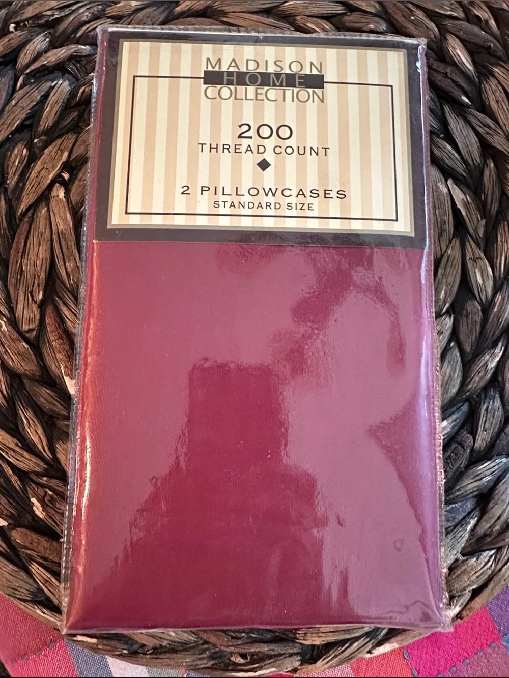 Madison Home Collection 200 Thread Count Pillowcases — Standard — Burgundy — New